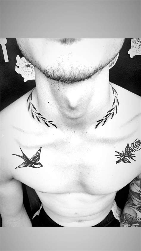 tatuaje hombre clavicula|Mejores tatuajes en la clavícula para hombres 2024